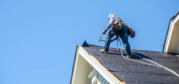 Best Emergency Roof Repair  in Como, WI